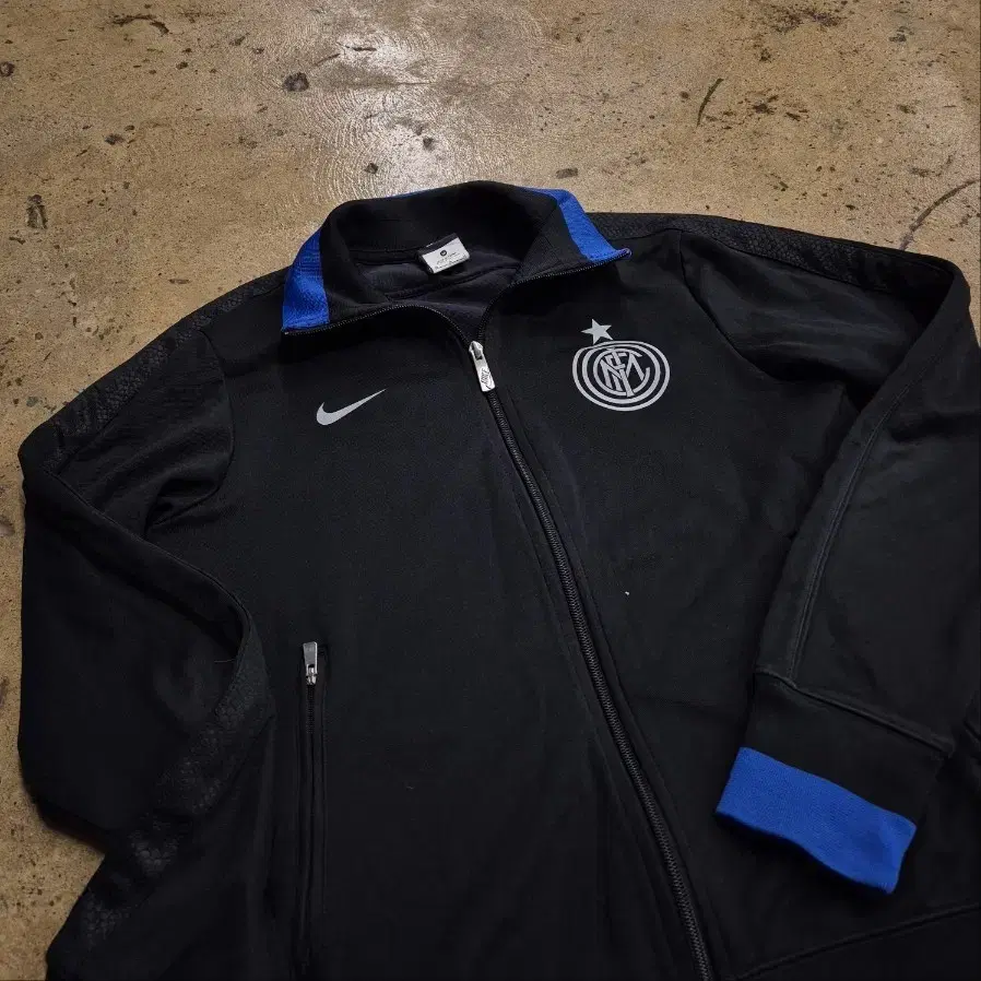 [ Authentic/M ] Nike Inter Milan Tracktop Jersey