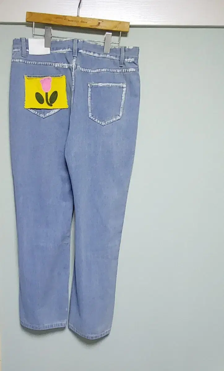 Kitschy wide-leg denim pants (new)