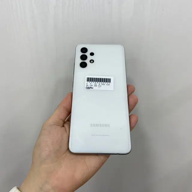 갤럭시A32  화이트 64GB 부산 중고폰 팝니다 45828