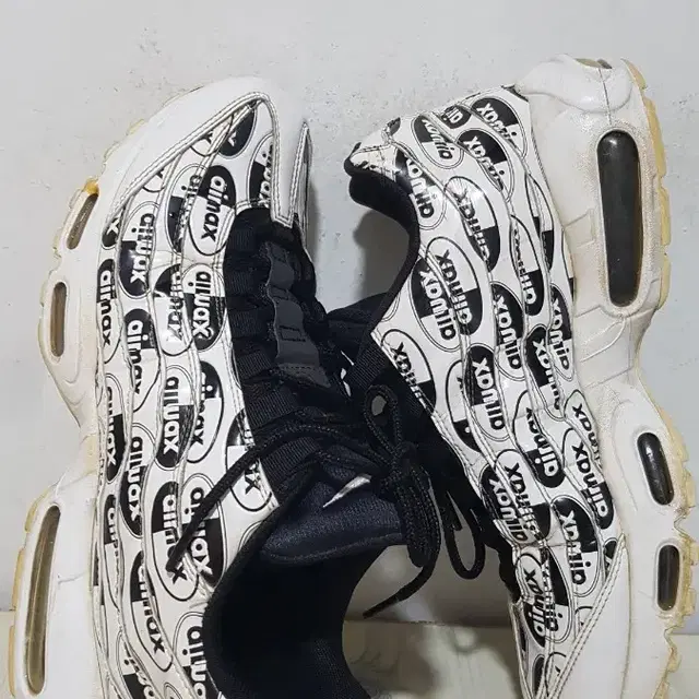 택포 260/265 정품 나이키 95 AIRMAX 프리미엄 쿠션 운동화!