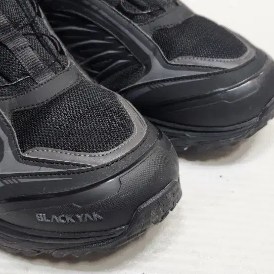 블랙야크 343 MAX D GTX 고어텍스 트레킹화.등산화 300사이즈