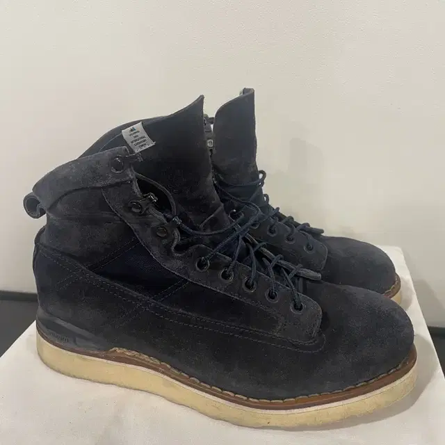 Visvim beard boots folk