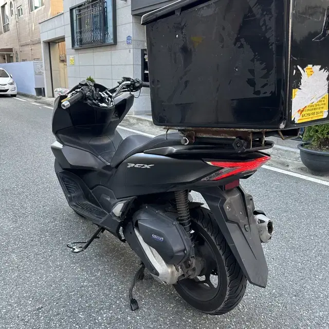 혼다 신형 Pcx 125cc ABS 21년식 상태 좋습니다 급처합니다