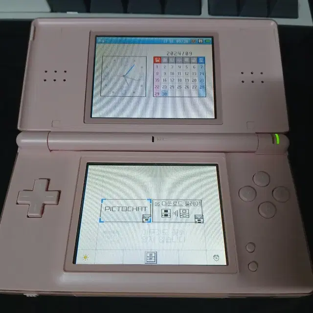 급처)닌텐도 ds lite 분홍색 + 충전기 +칩