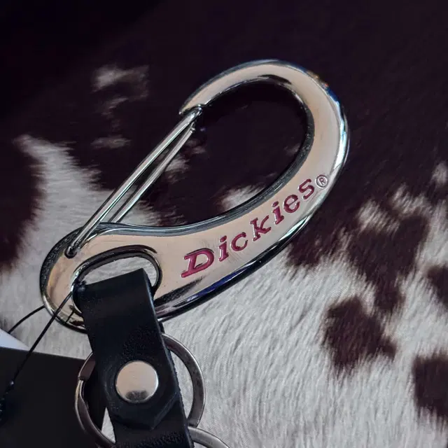 dickies carabiner keyring 디키즈 열쇠고리