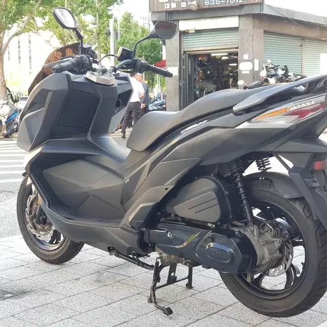 부산 센터판 A급 SYM VSX 125 판매합니다.