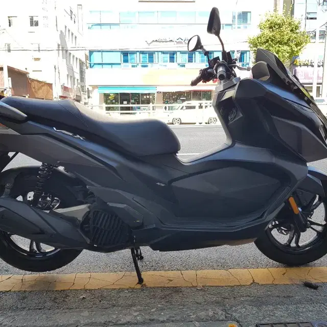 부산 센터판 A급 SYM VSX 125 판매합니다.