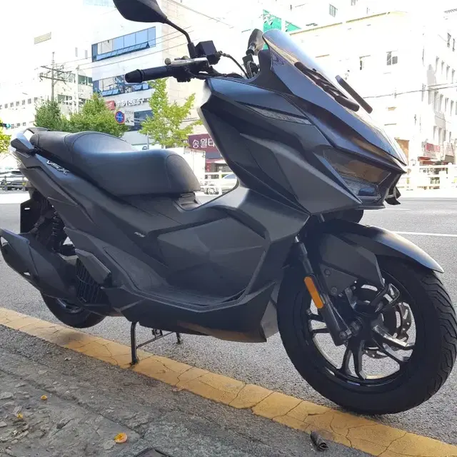 부산 센터판 A급 SYM VSX 125 판매합니다.