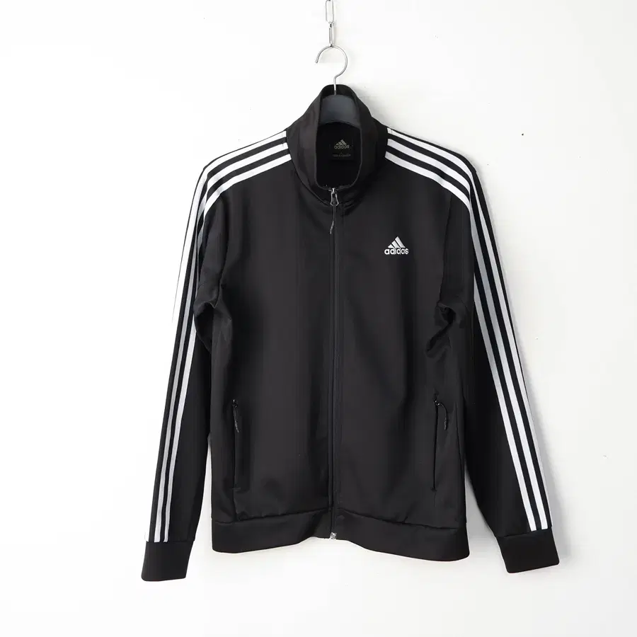 100/Adidas AT Classic Three-Wire Tracktop