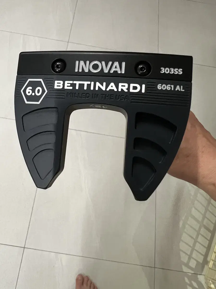 (Unreleased new product) BettinarDI InnoBay 6.0 Plumber Center Putter