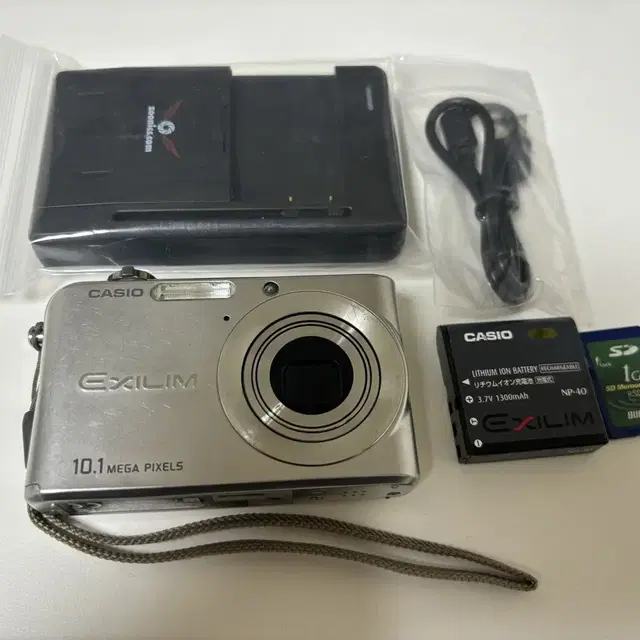 카시오 엑슬림 exlim EX-Z1000 디카 디지털카메라