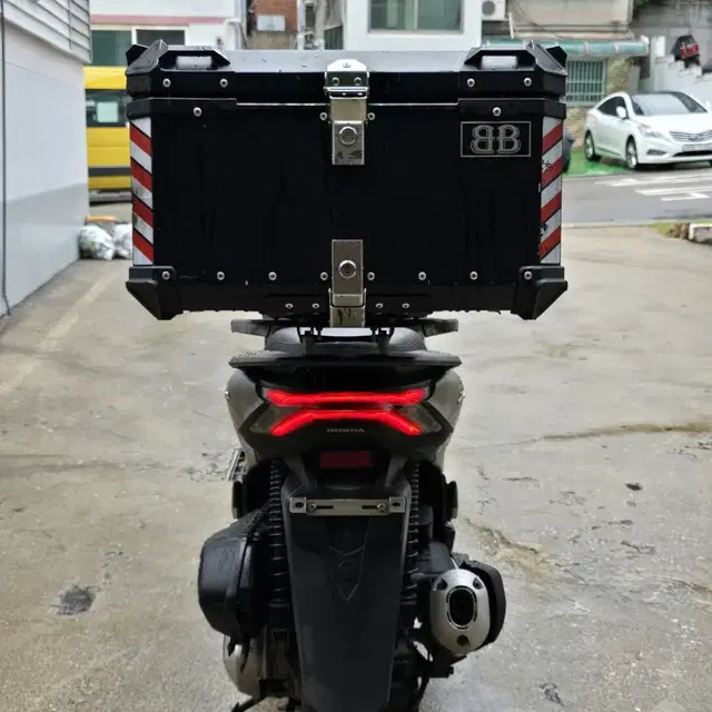 21년식 PCX125 ABS 배달세팅 팝니다