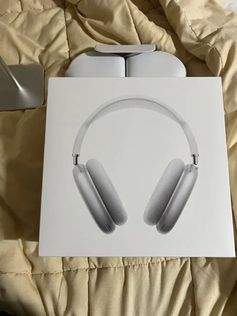 AirPods Max Silver in great condition!!!