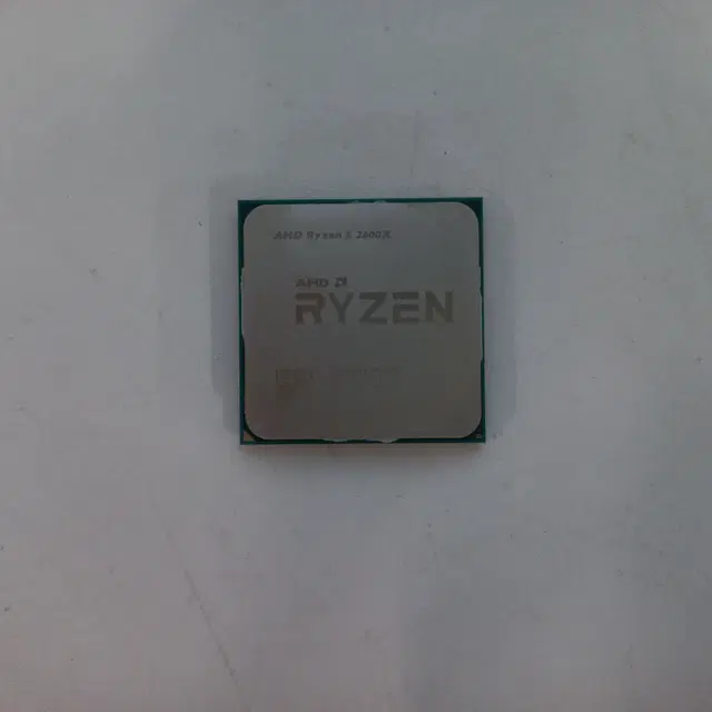 AMD 라이젠5 2600X (피나클 릿지)