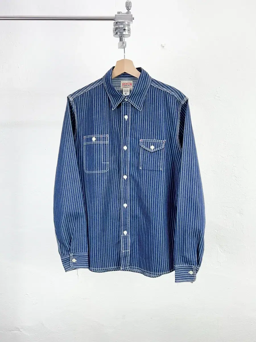 Bronson jin blue heart-made striped shirt