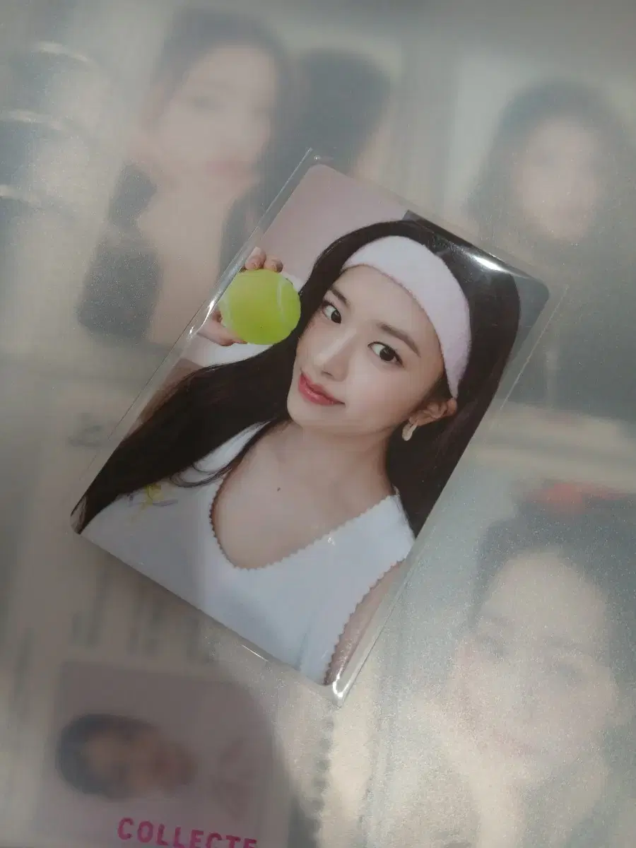 Ive ahn yujin papa johns1st photocard