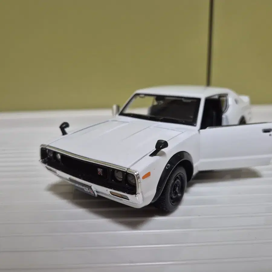 마이스토 1973닛산스카이라인2000gtr1/24 다이캐스트 모형 자동차