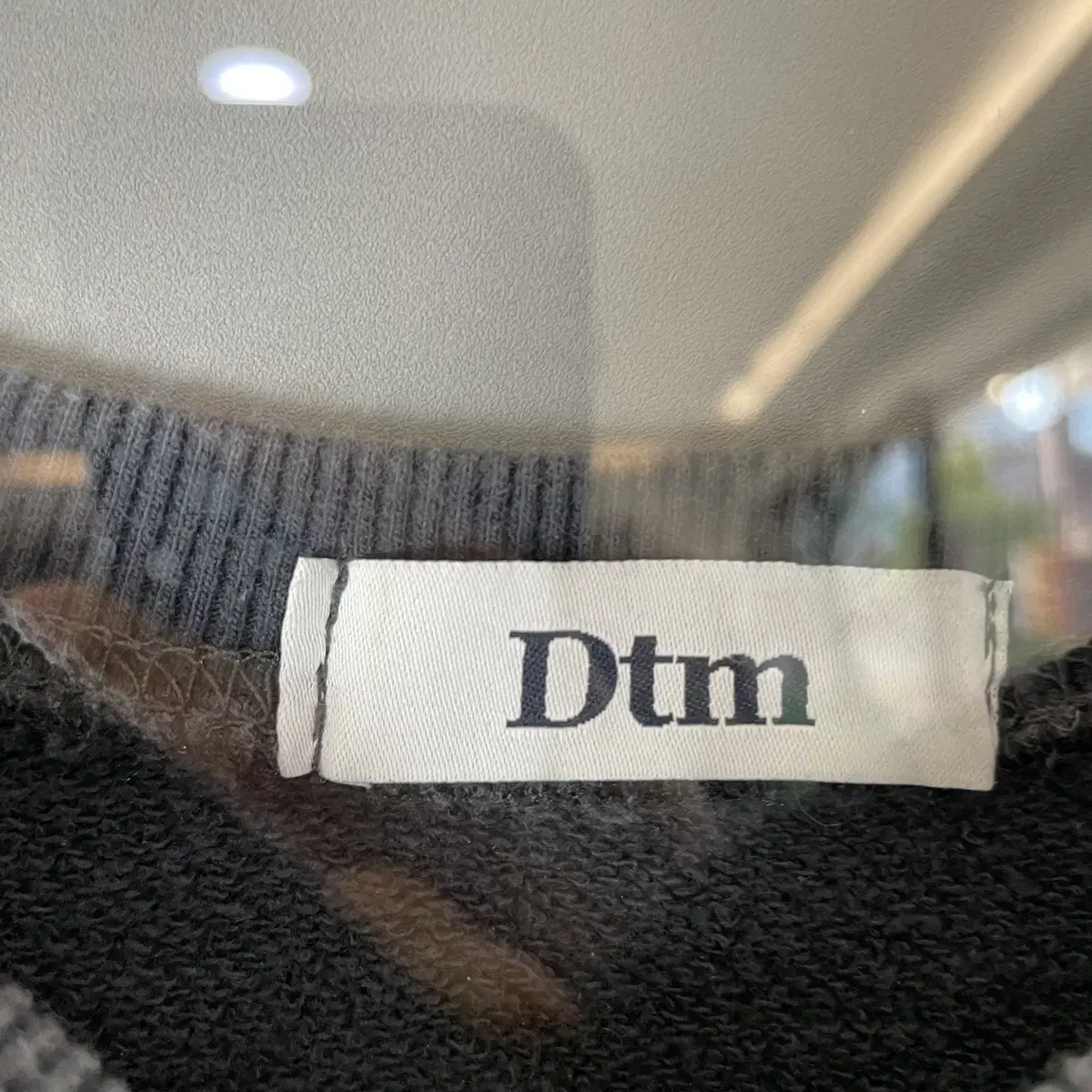 Dtm 다크그레이 프린팅 맨투맨