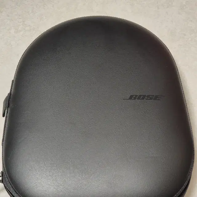 정품 보스 bose 700 헤드폰 검정 본체 케이스 케이블 전부 포함