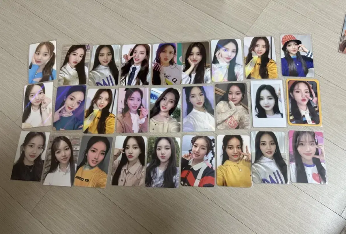 Weekly soojin lee soojin photocard wts