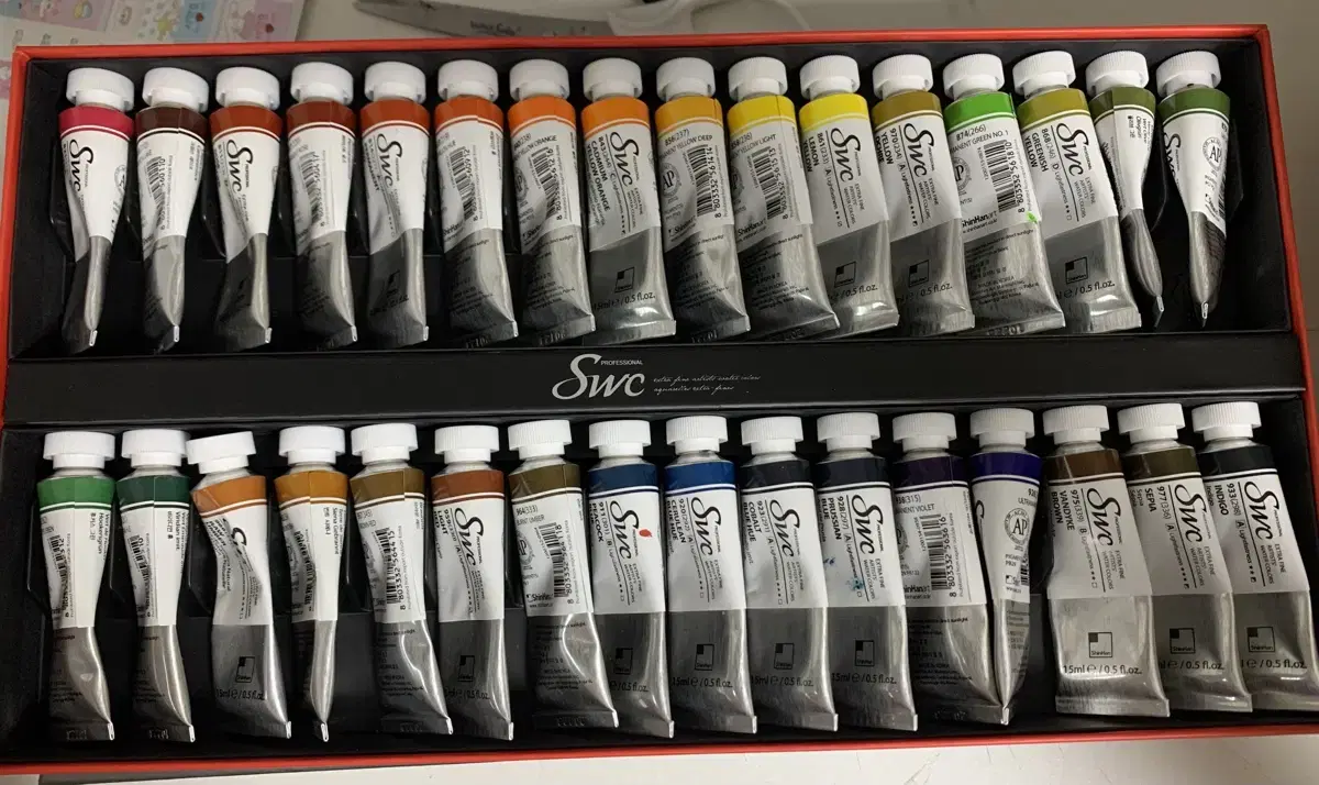 Sells 32 colors of Swc paint