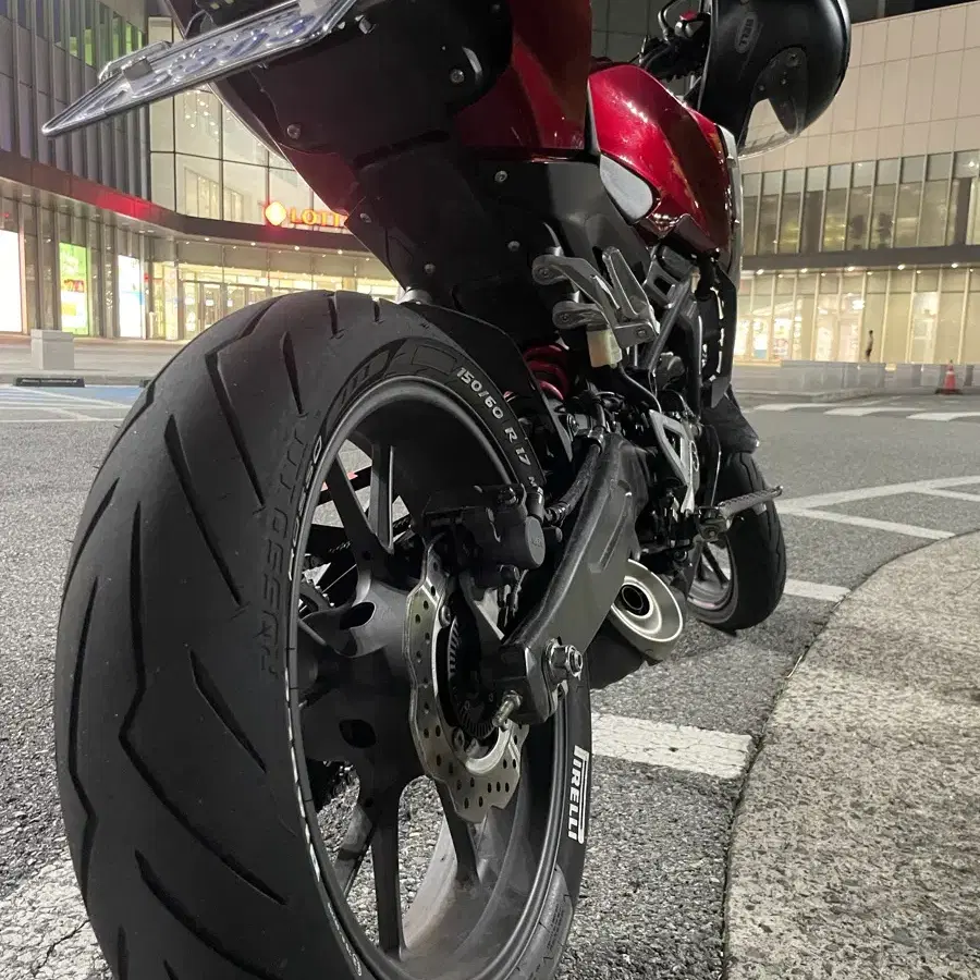 무사고 2018년식 혼다 cb125r 14000키로