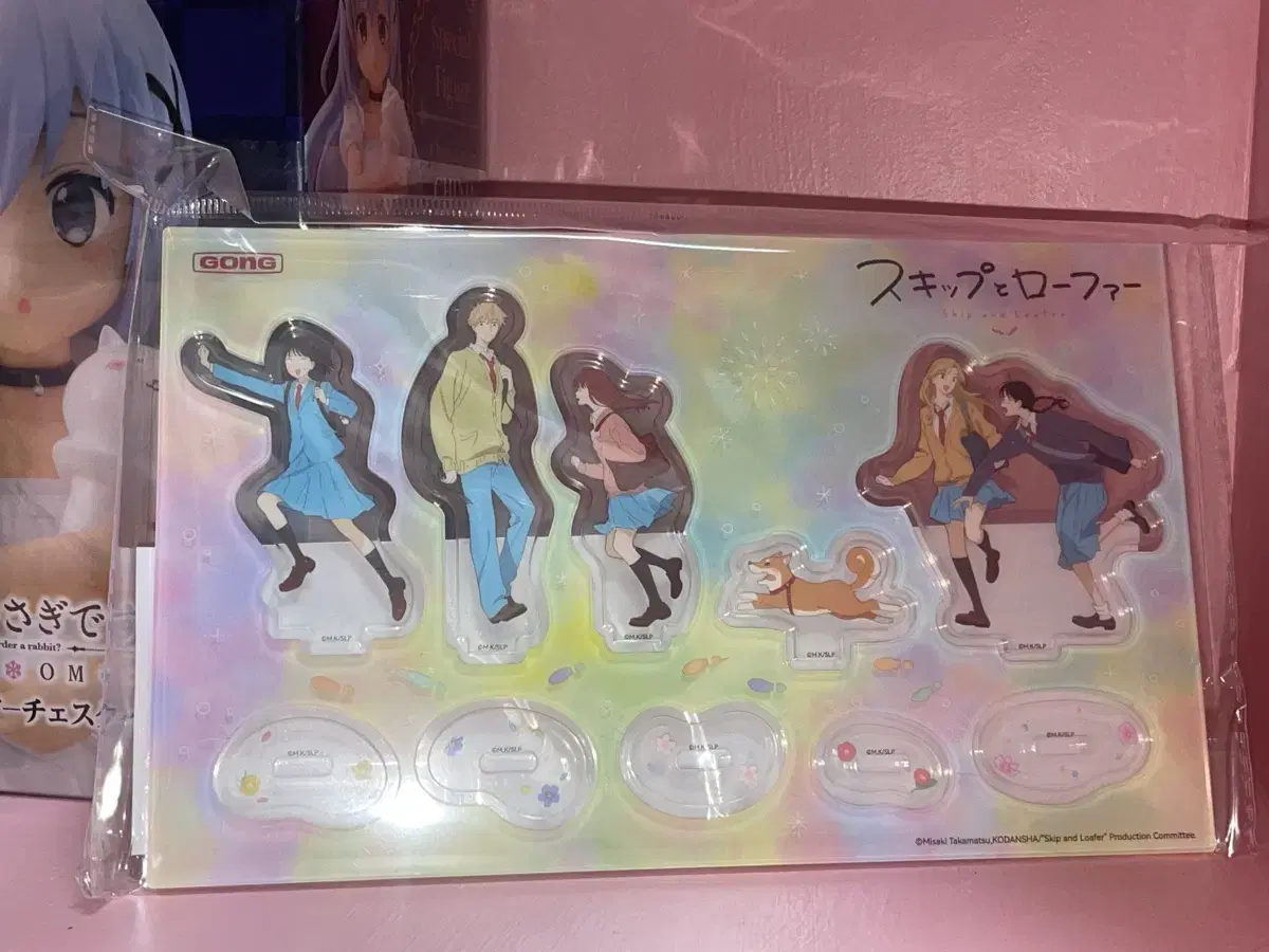 FINAL PRICE!! sealed NEW) Skip and Loafer acrylic stand Diorama Group