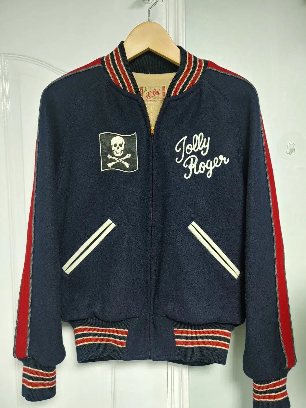 리얼맥코이 jolly roger 스타디움자켓