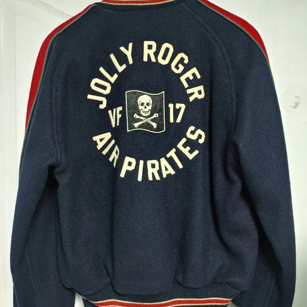 리얼맥코이 jolly roger 스타디움자켓