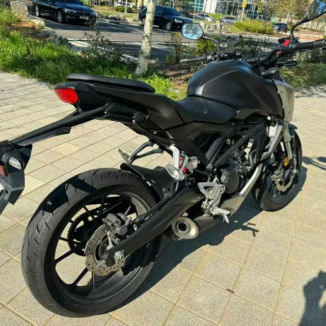 흔다 cb125r 19년형 abs 판매합니다