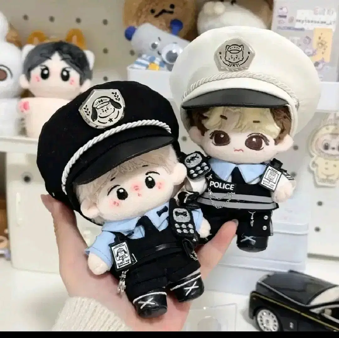 Puppy Policeman10cm sells