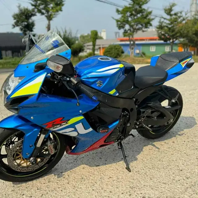 스즈키 gsx r600 17년형 완전A급 판매합니다