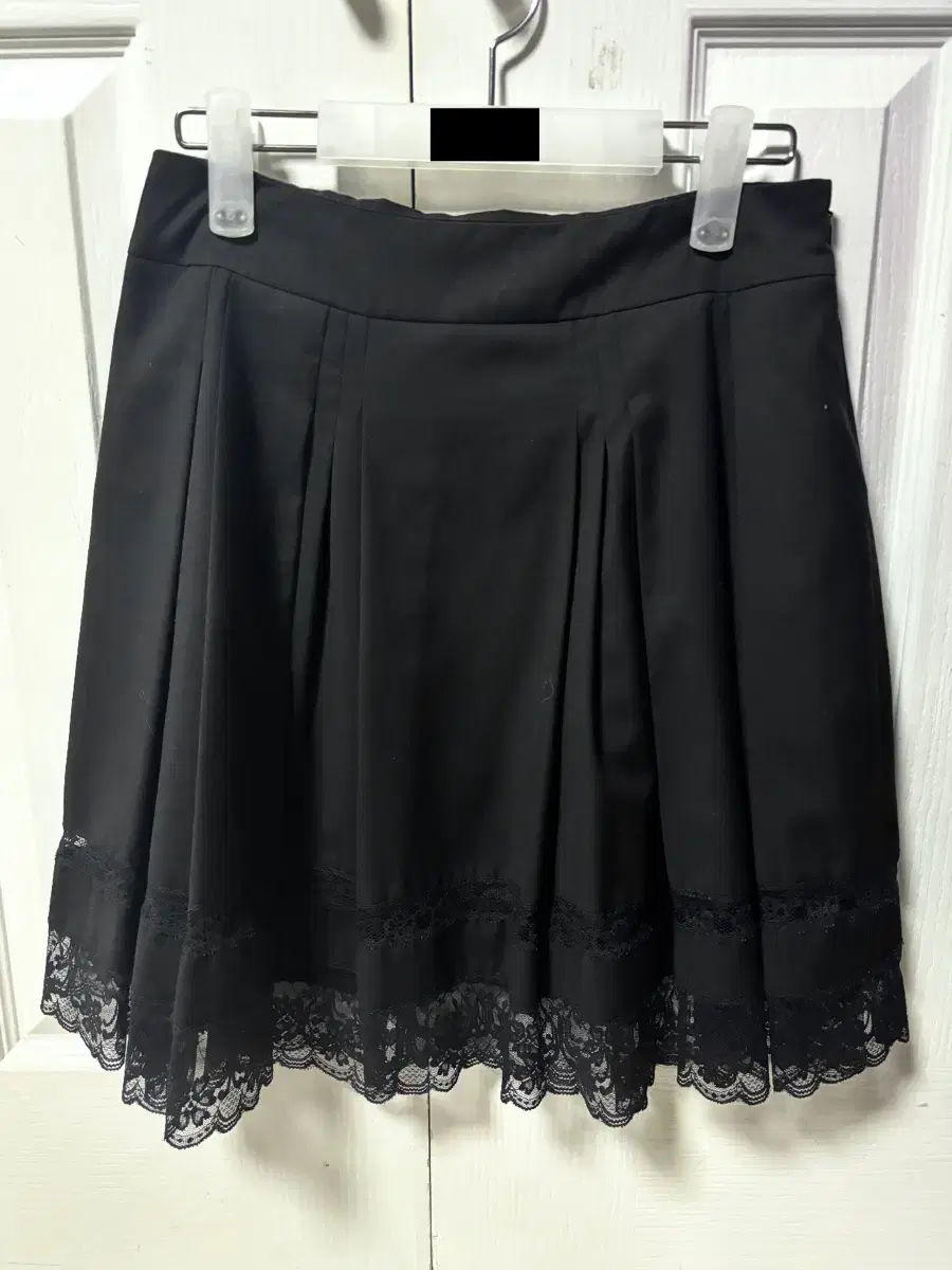 Supply) Gossamer Minesweeper Ruffled Layered Pleated Skirt