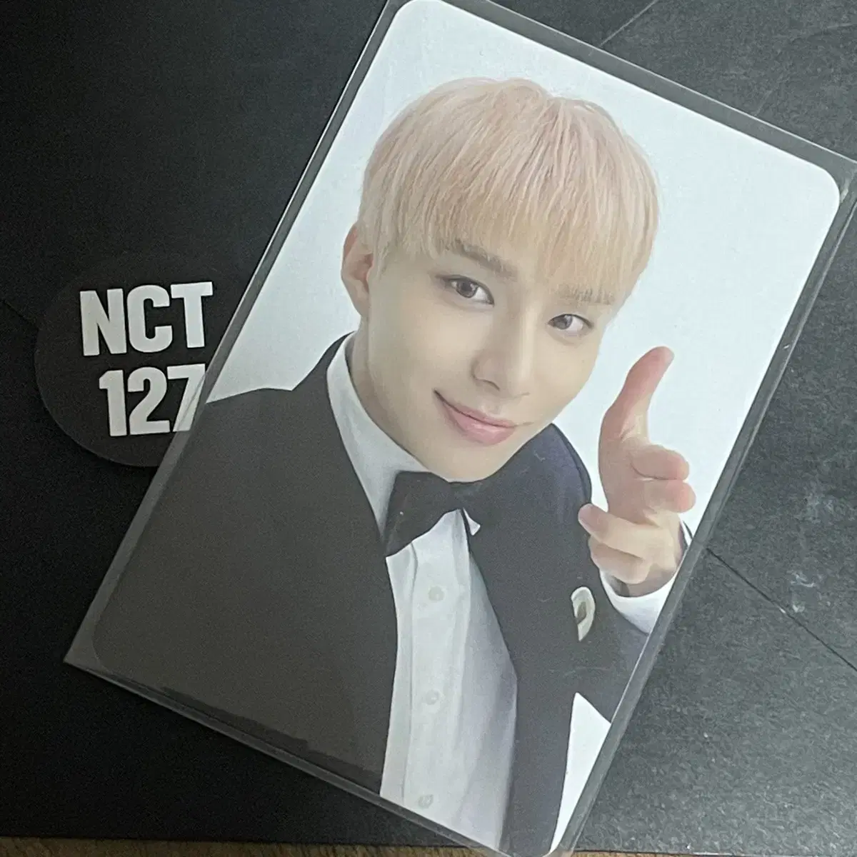 Jungwoo Nct127 8th anniversary fanmeeting Day 1 entry photocard