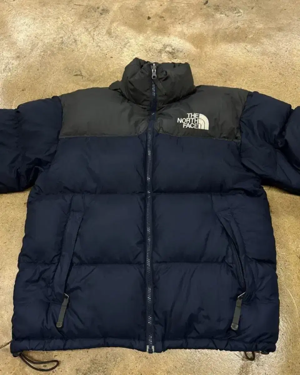 [S] The North Face Nupsea 700 Navy