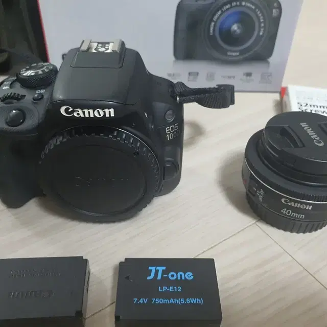 캐논 카메라 EOS 100D 와 40mm 단렌즈 세트