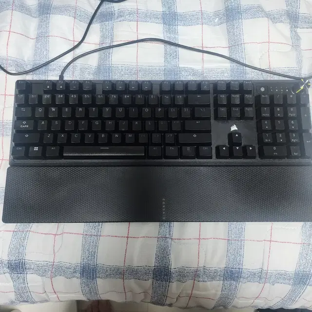 커세어 k70 core black