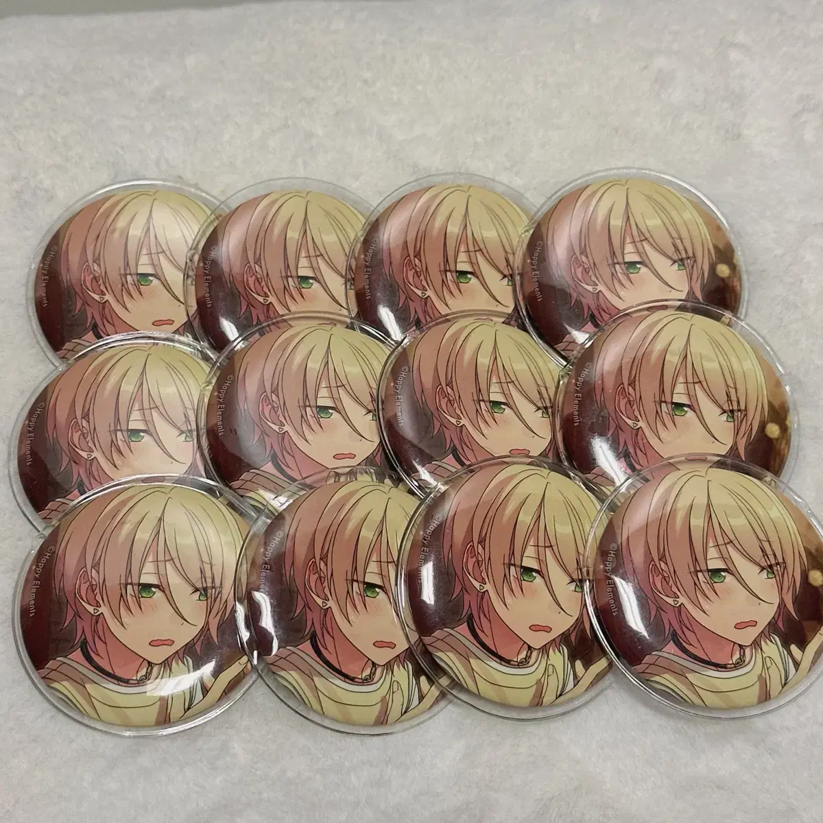 Shiratori Aira Ibekore Can Badges in Bulk