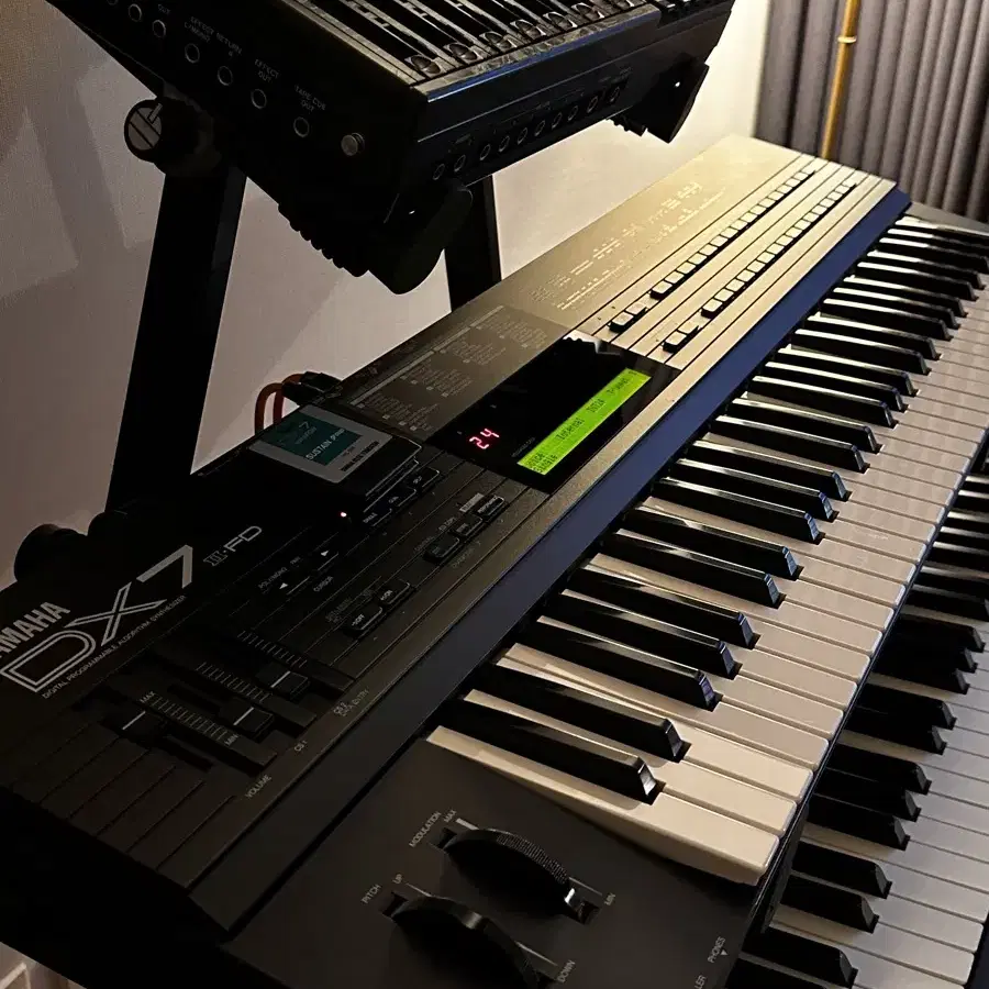 YAMAHA DX7 II FD 야마하 빈티지 신디사이저