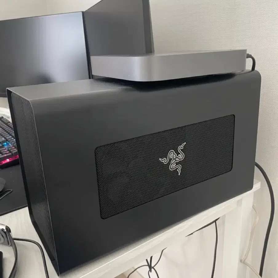 (풀박스)인텔맥미니2018cto+Razer core x egpu+rade