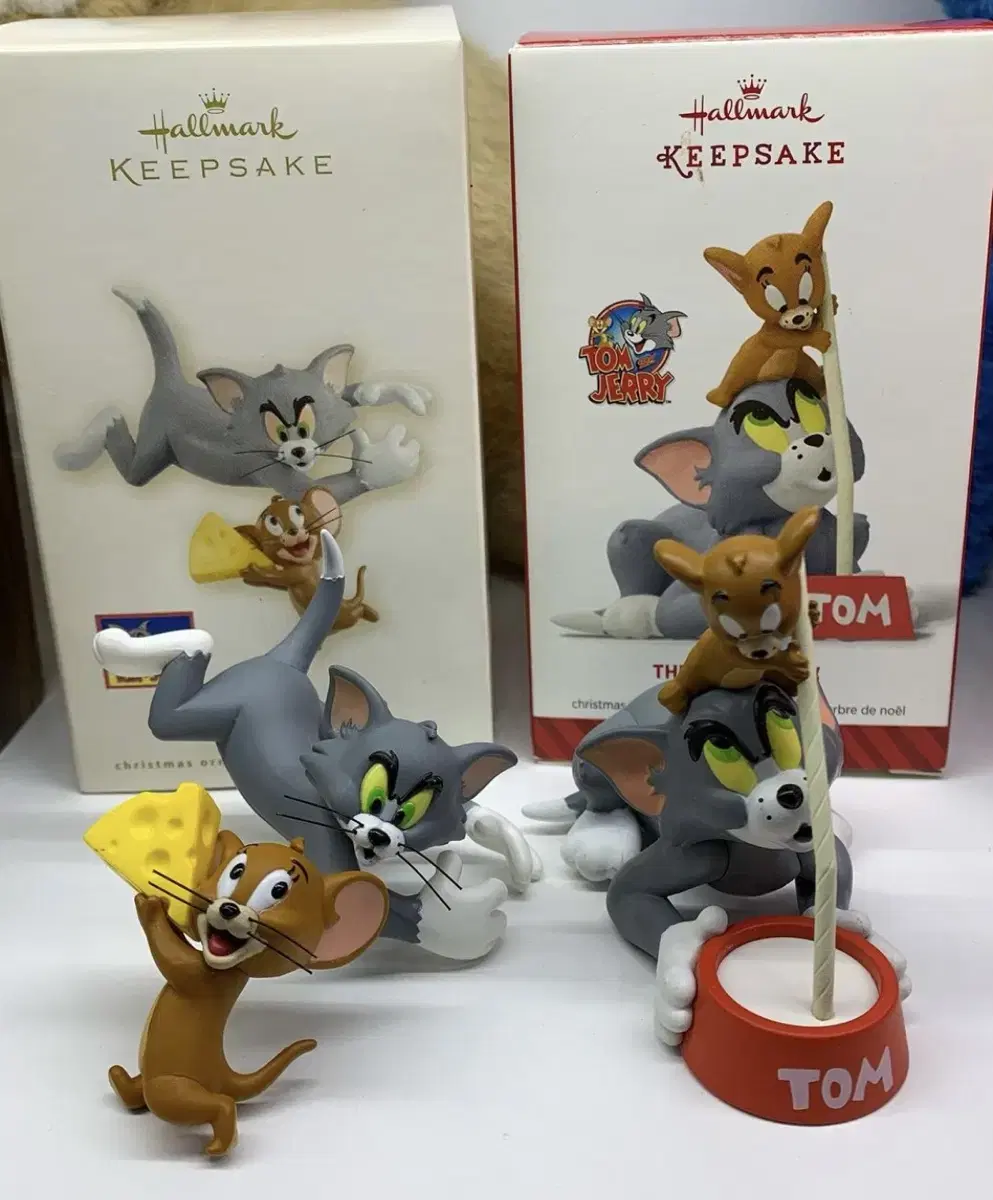 2 Hallmark Tom and Jerry ornaments