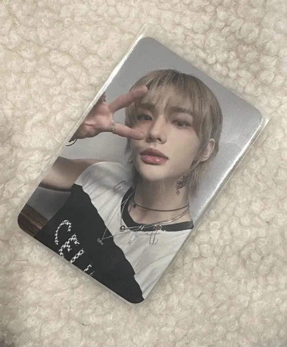 스트레이키즈 현진 맥시던트 쇼피 양도