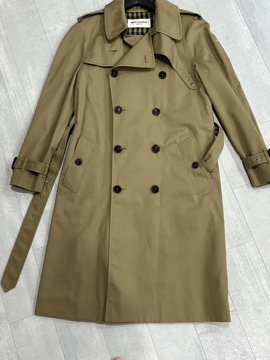 Saint Laurent Trench