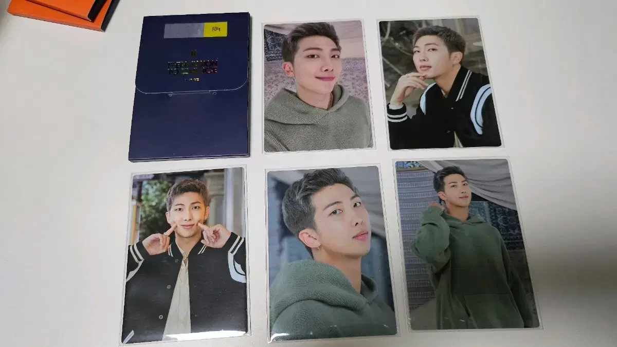 BTS Namjoon RM Puttudan Mini Photocard de Ball