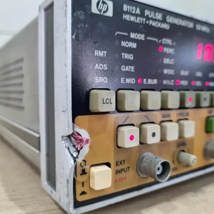 HP 8112A Pulse Generator 50MHz 펄스발생기