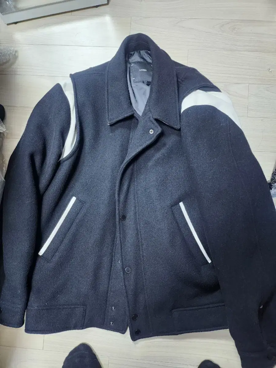 Il Corso Genuine Varsity Black Jacket Size 100