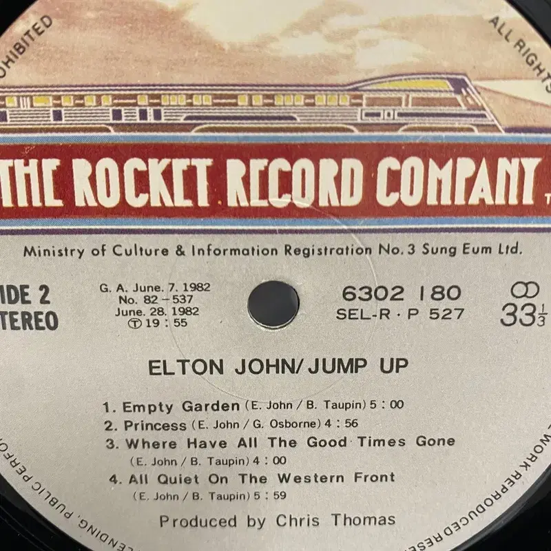 ELTON JOHN  LP / AA5646