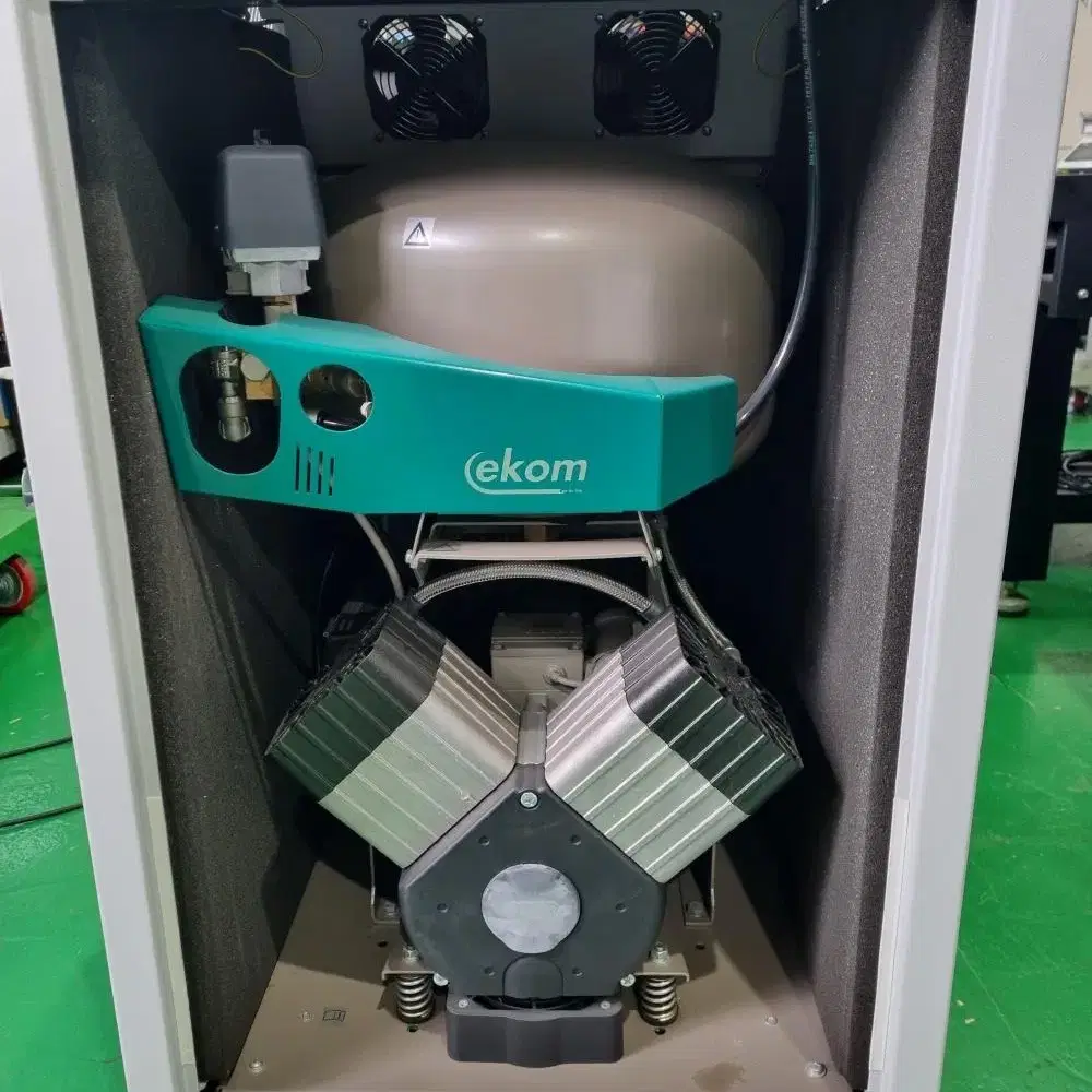 EKOM AIR Compressor DK50 2V 이동식 오일프리압축기