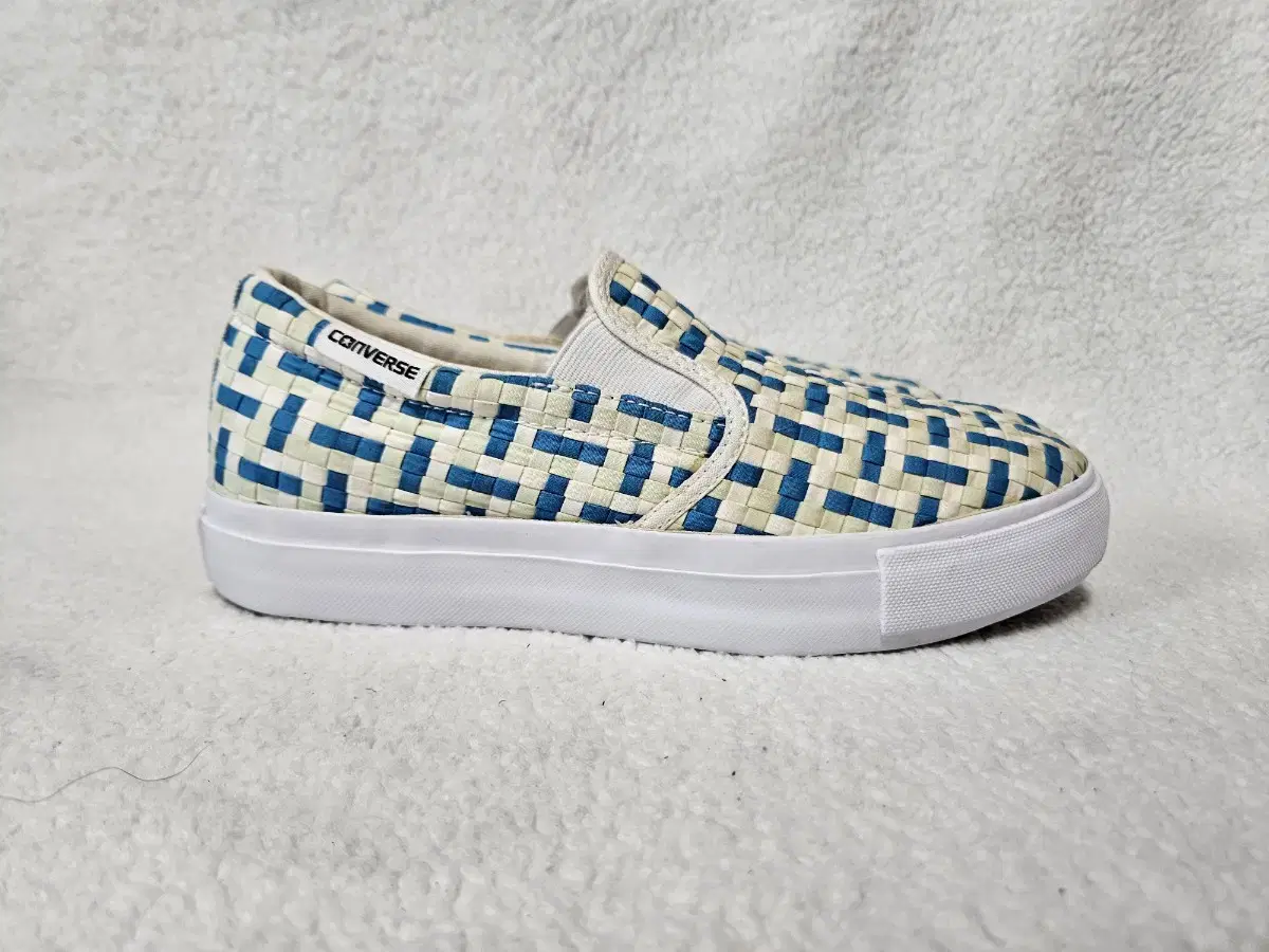 Converse Woven Slip-Ons Size 230