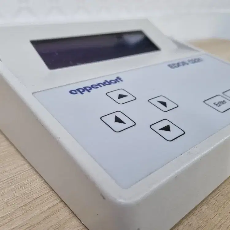 Eppendorf EDOS 5221 전자 디스펜싱 파이펫팅 시스템